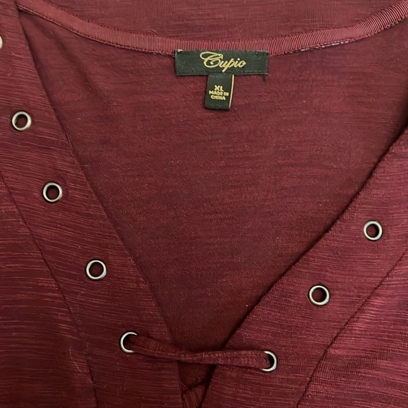 LACE UP TOP W/ GROMMETS - Picture 5 of 7